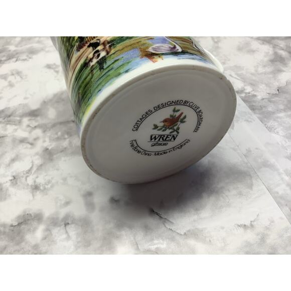 Vintage Wren Giftware "Cottages" design Mug by artist Clive Boardman - England - Picture 6 of 6